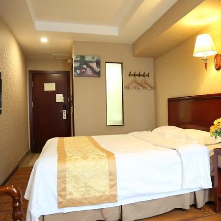Greentree Inn Heilongjiang Harbin Zhongyang Street Business Hotel Luaran gambar